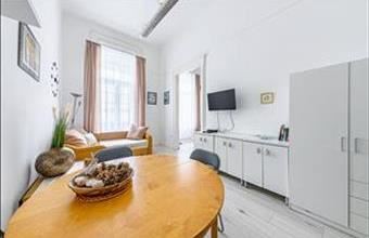 Eladó Budapest VI. kerületi egyéb lakás hirdetés (13534719)