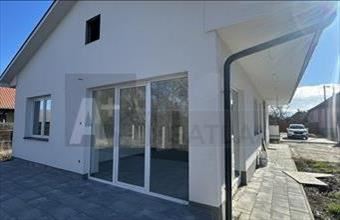 Eladó Algyői családi ház hirdetés (42835735)