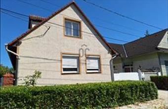 Eladó Tapolcai családi ház hirdetés (27424315)