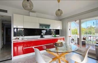 Eladó Spanyolországi tégla lakás hirdetés (63779659)