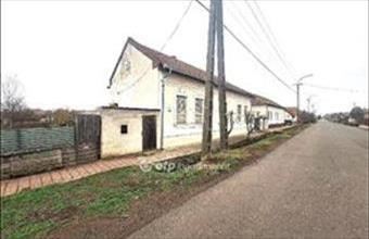 Eladó Vésztői családi ház hirdetés (73248537)