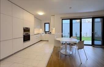 Kiadó Budapest VI. kerületi tégla lakás hirdetés (94992547)