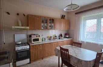 Eladó Oroszlányi családi ház hirdetés (55333126)