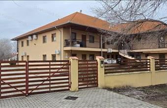 Eladó Cserkeszőlői tégla lakás hirdetés (78534545)