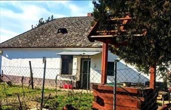 Eladó Karmacsi családi ház hirdetés (32737589)