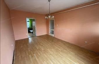 Eladó Gyulai panel lakás hirdetés (28771443)