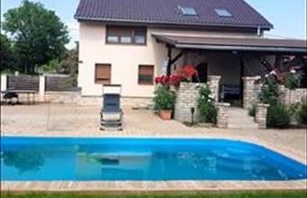 Eladó Szadai családi ház hirdetés (42329374)