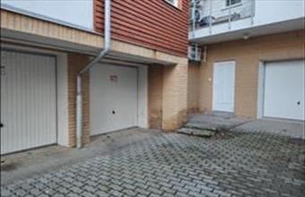 Eladó Nyíregyházai egyedi garázs hirdetés (94539862)