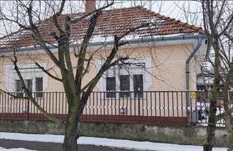 Eladó Egyeki családi ház hirdetés (76224348)