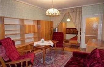 Eladó Nyíregyházai csúsztatott zsalus lakás hirdetés (79841369)