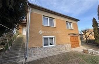 Eladó Pécsi családi ház hirdetés (64362444)