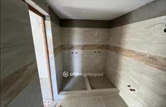 Eladó Majosházai családi ház hirdetés (23272974)