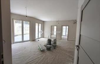 Eladó Kecskeméti tégla lakás hirdetés (34683786)