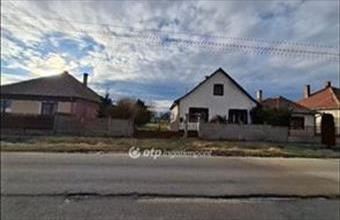 Eladó Nagykereki családi ház hirdetés (76244323)