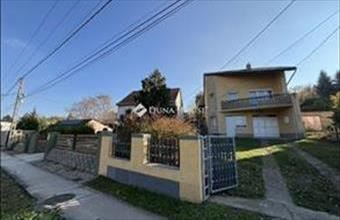 Eladó Lábatlani családi ház hirdetés (42549933)