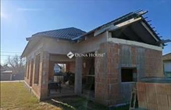 Eladó Csörögi ikerház hirdetés (51363588)