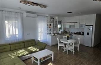 Eladó Váci családi ház hirdetés (72263275)