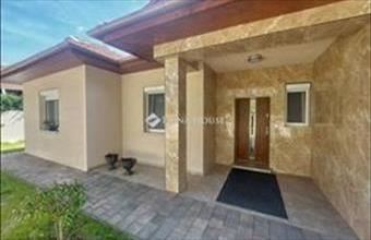 Eladó Dunakeszi családi ház hirdetés (33367999)