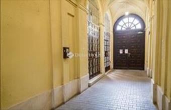 Eladó Budapest VI. kerületi tégla lakás hirdetés (49325734)