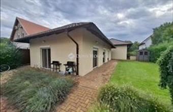 Eladó Fóti családi ház hirdetés (14745638)