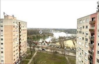 Eladó Kecskeméti panel lakás hirdetés (93535344)