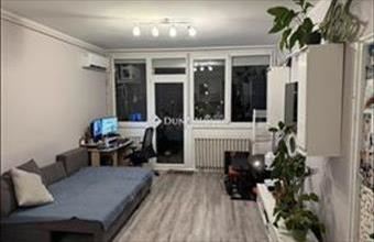 Eladó Budapest IV. kerületi csúsztatott zsalus lakás hirdetés (86325593)