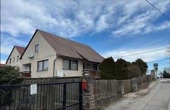 Eladó Tihanyi családi ház hirdetés (34949769)