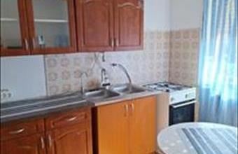 Kiadó Debreceni családi ház hirdetés (32757313)