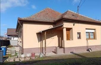 Eladó Dömsödi családi ház hirdetés (73429215)