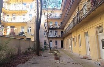Eladó Budapest VII. kerületi tégla lakás hirdetés (37424882)
