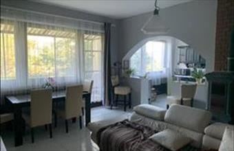 Eladó Pilisborosjenői családi ház hirdetés (74129514)