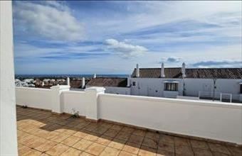 Eladó Spanyolországi sorház hirdetés (74663344)