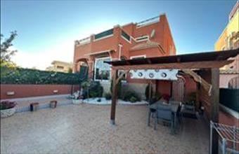 Eladó Spanyolországi sorház hirdetés (57265431)