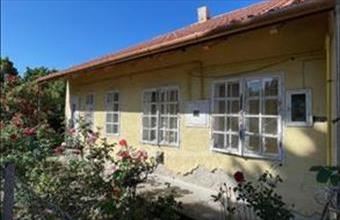 Eladó Székesfehérvári sorház hirdetés (79733769)