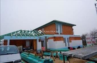 Eladó Székesfehérvári családi ház hirdetés (43244434)