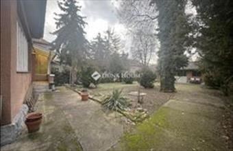 Eladó Budapest VIII. kerületi családi ház hirdetés (59536571)