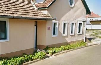 Kiadó Szécsényi családi ház hirdetés (45459514)