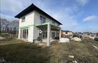 Eladó Kakucsi ikerház hirdetés (64356439)