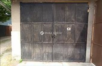 Eladó Szegedi egyedi garázs hirdetés (35917454)