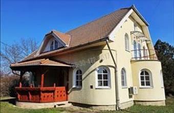 Eladó Hevesi családi ház hirdetés (34347318)