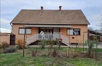 Eladó Bácsbokodi családi ház hirdetés (98425225)