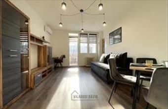 Kiadó Debreceni tégla lakás hirdetés (77732644)