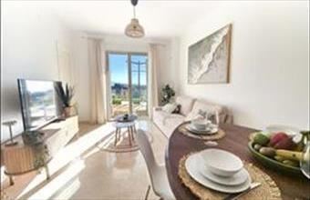 Eladó Spanyolországi tégla lakás hirdetés (94443439)