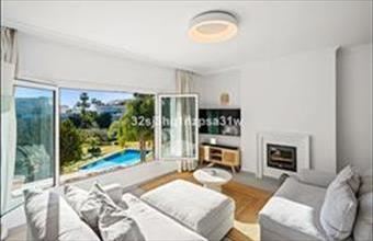 Eladó Spanyolországi tégla lakás hirdetés (42359298)