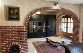 Eladó Bicskei családi ház hirdetés (55972713)