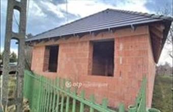 Eladó Cecei családi ház hirdetés (97444539)