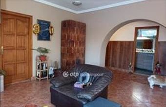 Eladó Sárándi családi ház hirdetés (18842493)