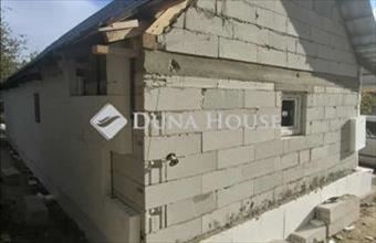 Eladó Tóalmási családi ház hirdetés (24369939)