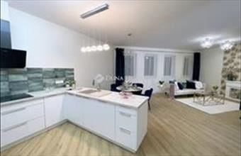 Eladó Kecskeméti tégla lakás hirdetés (77393474)