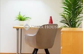 Eladó Budapest VI. kerületi tégla lakás hirdetés (93236727)